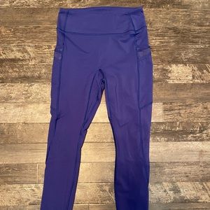 Fabletics Motion365 leggings.  Size Large (10).
